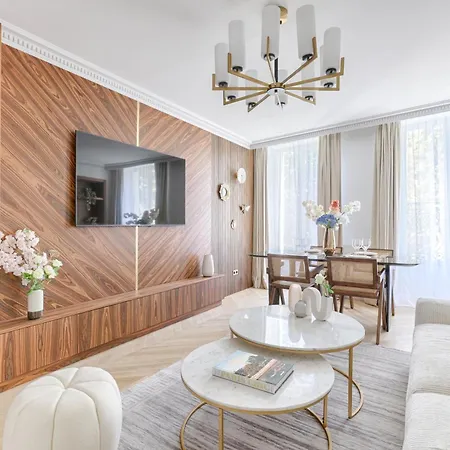 Stunning 2 Bedroom At Montparnasse Paris