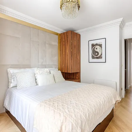 Stunning 2 Bedroom At Montparnasse アパート