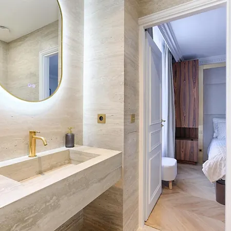 Stunning 2 Bedroom At Montparnasse パリ