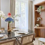 아파트 Stunning 2 Bedroom At Montparnasse 파리