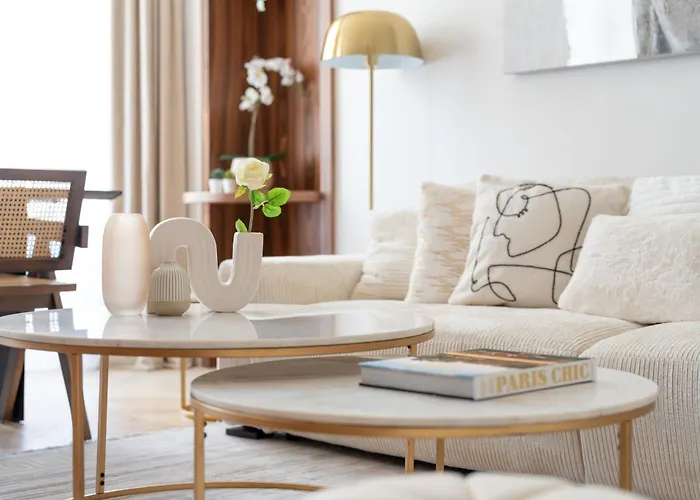 Stunning 2 Bedroom At Montparnasse Appartamento Parigi