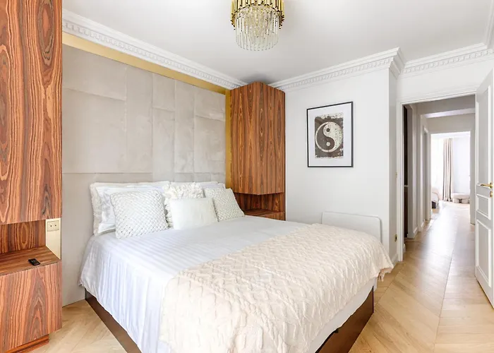 Stunning 2 Bedroom At Montparnasse Appartamento